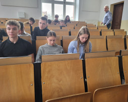 PHOTO 2024 11 22 08 12 083