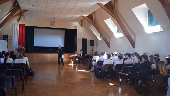 thumbnail 1741682791610